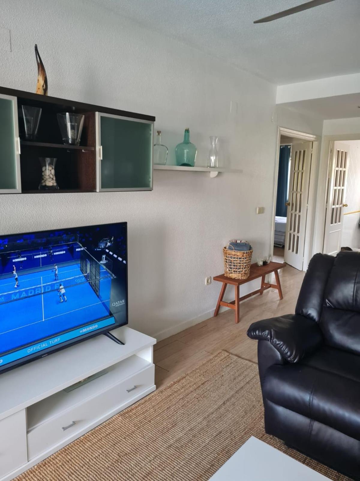 Nice And Cozy Flat With Pool Next To The Beach El Albir Exterior photo